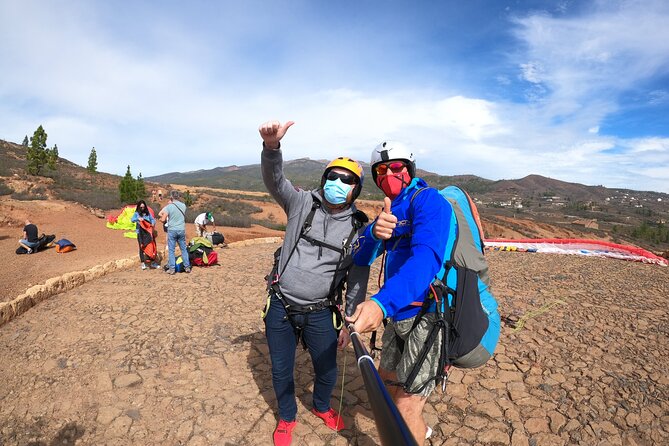 Acrobatic Paragliding Flight with Spanish Champion in Tenerife - Who should book this flight (and who should skip it)