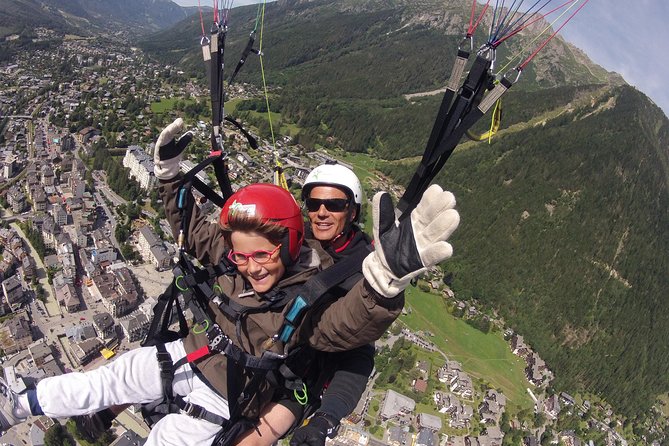 Acrobatic Paragliding Tandem Flight over Chamonix - Meeting At Planpraz: Where The Tandem Flight Starts