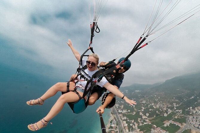 Antalya Alanya Paragliding Takeoff From 700 Meters - The 10–20 Minute Tandem Flight: What You’ll See Over Alanya’s Coast