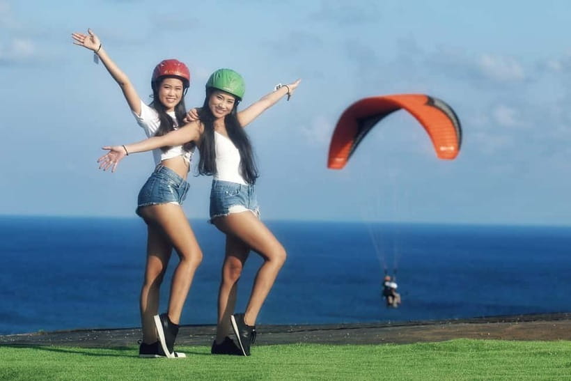 Bali: Nusa Dua Tandem Paragliding with Certified Pilot - The day’s flow: from the Benoa meeting point to takeoff on Gunung Riug