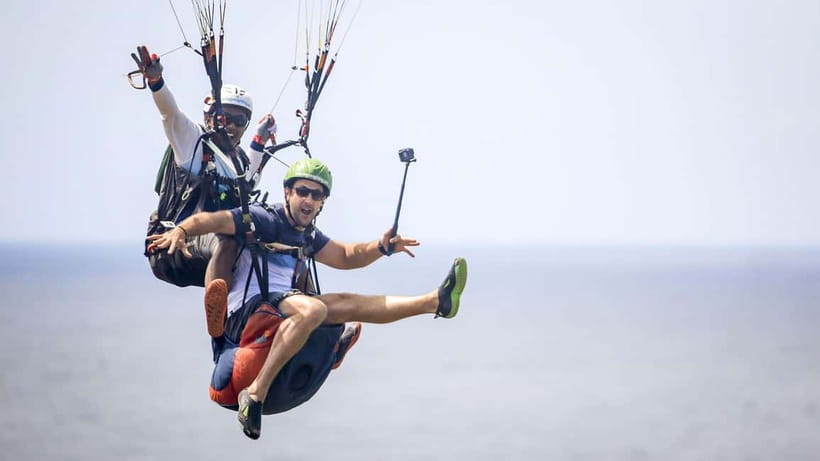 Bali: Nusa Dua Tandem Paragliding with Certified Pilot - Landing and lounge time: what happens after you touch down