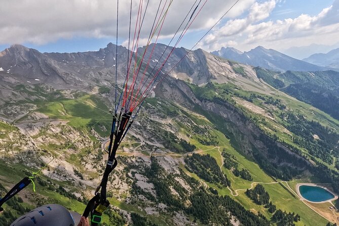 Baptism in Paragliding in La Clusaz - A Smooth Landing Back in Town
