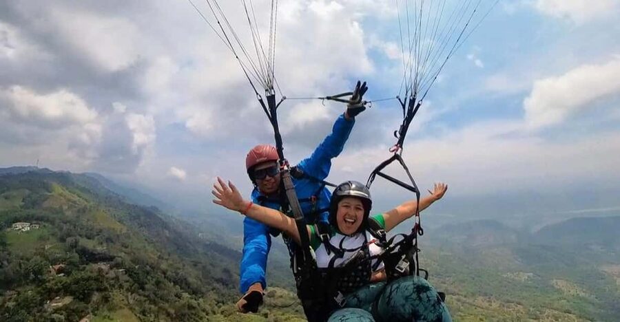 Bogota: Paragliding Flight Ticket in Guatavita - Price and value: is $119 worth it?