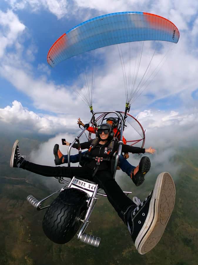 Cali: Paratrike Flight - Paragliding - The 15-Minute Tandem Flight: Safety, Adrenaline, and Real Views