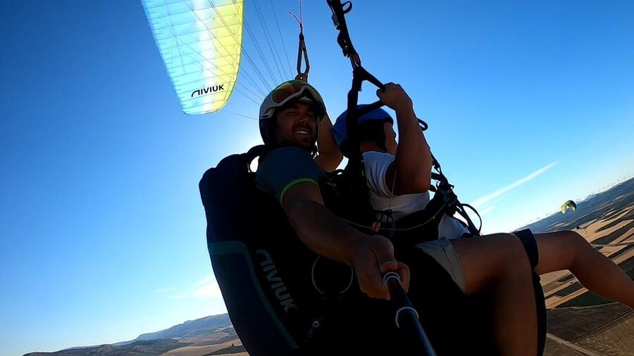 Caminito Del Rey Environment: Tandem paragliding flights - Before takeoff: safety briefing, gear prep, and what you’ll actually do