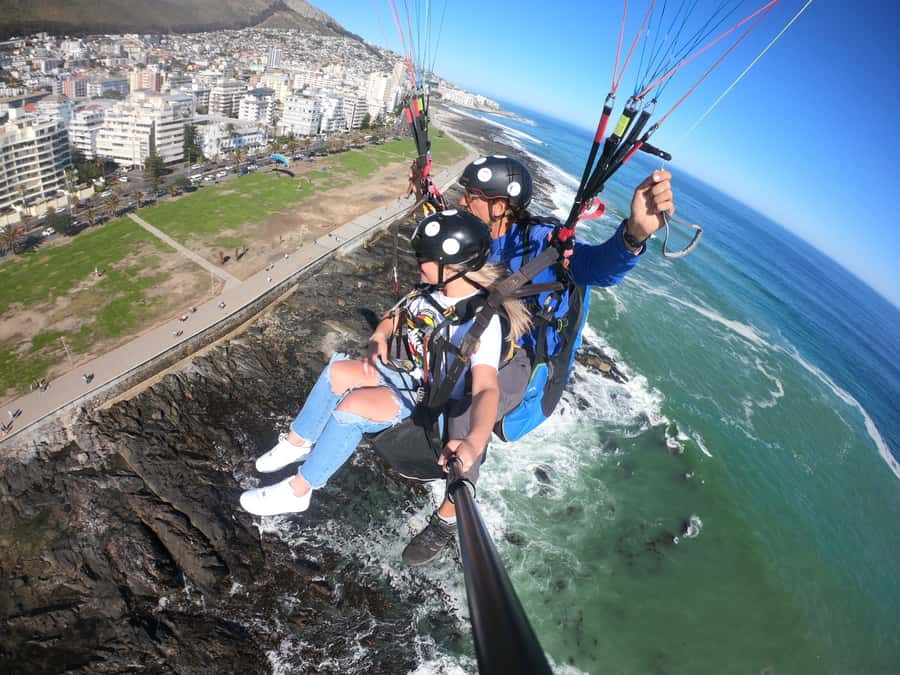 Cape Town: Tandem Paragliding Flight with the Experts - Safety and Training: Why This Tandem Flight Feels Legit