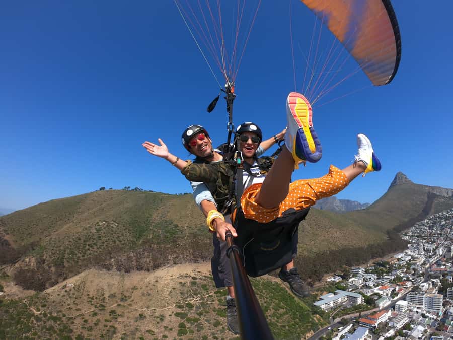 Cape Town: Tandem Paragliding Flight with the Experts - Price and Value: Is $101 Worth a 6 to 15 Minute Flight?