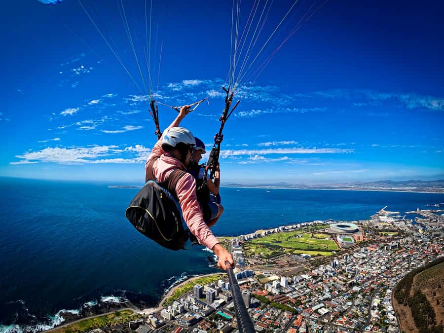 Cape Town: Tandem Paragliding with views of Table Mountain - Who should book, and who should skip it