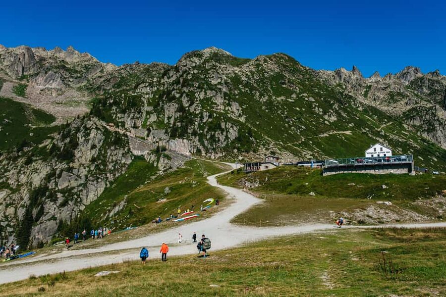 Chamonix: Tandem Paragliding Flight - Who should book this Chamonix tandem flight?