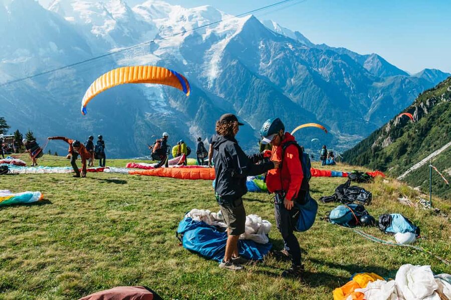 Chamonix: Tandem Paragliding Flight - What you’re likely to see in the sky: Mont Blanc, peaks, and even glacier hints