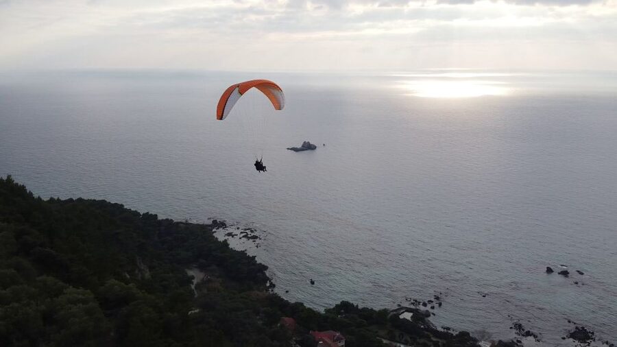 Corfu: Paragliding Tandem Flight Above Pelekas Town - Key Reasons This Corfu Tandem Flight Works So Well