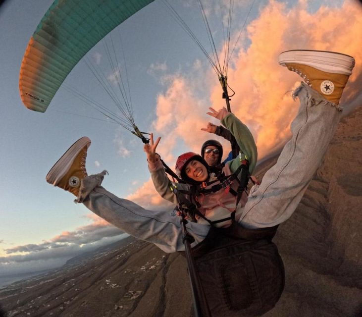 Costa Adeje: Tandem Paragliding Flight with Pickup - What to Wear: Your Comfort Checklist for a Smooth Takeoff