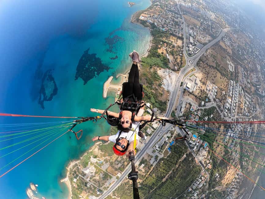 CYPRUS: Tandem Paragliding Experience - Kyrenia paragliding in real time: what the 15–20 minutes feels like