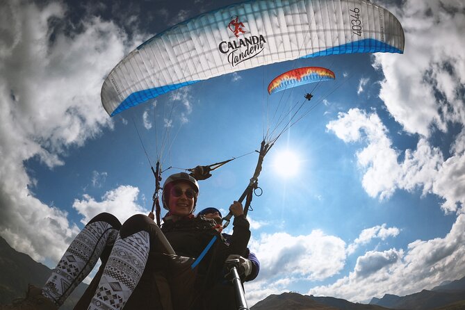 DAVOS: Paragliding For 2 Passengers - Together In The Air! (Video&Photos Incl.) - Why Davos tandem paragliding feels different from the usual thrill ride