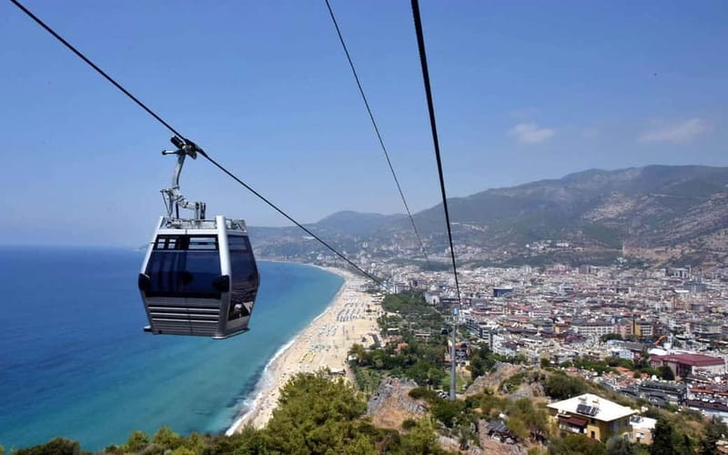 From Antalya Side Paragliding to Alanya with Cable Car Ride - The big moment: paragliding over Cleopatra’s Bay