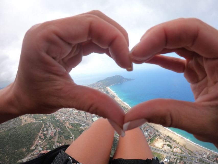 From Antalya/Side: Tandem Paragliding in Alanya - Quick hits before you go