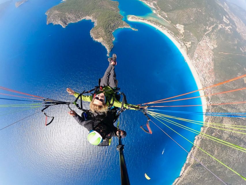 From Fethiye/Oludeniz: Mountain Paragliding Trip with Pickup - Oludeniz and Babadag: the view power couple