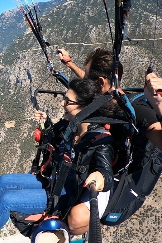 From Fethiye: Oludeniz Paragliding Trip with Transfer - Getting picked up in Fethiye: where the nerves usually cool off