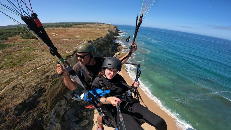 From Lisbon: Paragliding Pack (Flight+Video+Transportation) - Ferrari Portugal Pickup: How the 4-Hour Day Really Works