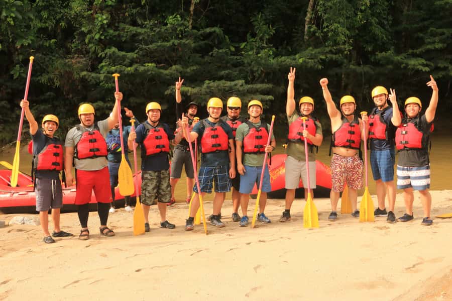 From Medellín: Paragliding and Rafting Combo Tour - What’s Included vs. What You’ll Pay Extra For