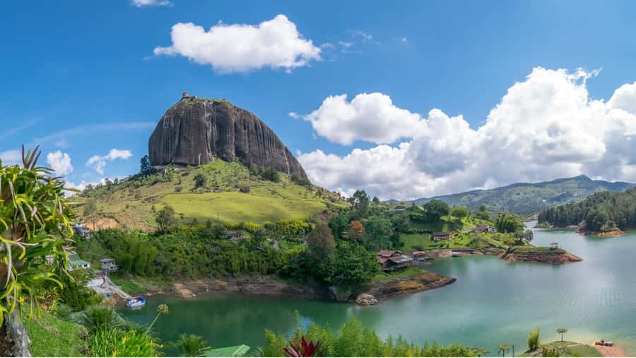 From Medellín: Paragliding Flight and Guatape Tour - Paragliding in Cocorná: the sky part you’ll remember