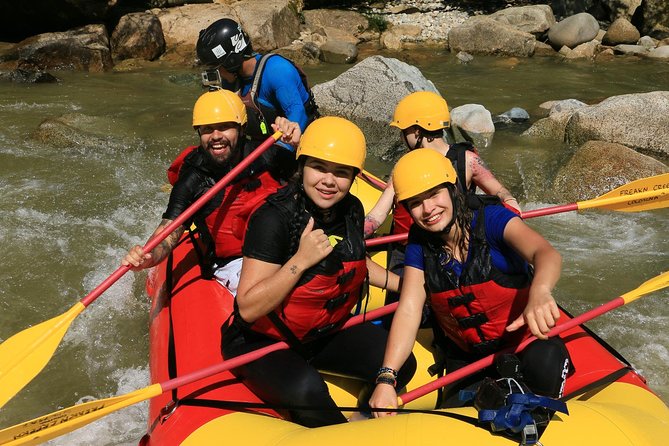 Fun White Water Rafting (Optional Paragliding) Private Tour from Medellin - Snacks, Break Time, and Staying Comfortable After the Rapids