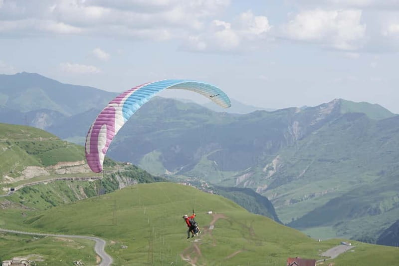 Georgia: Paragliding tandem flight in Gudauri with video - Key highlights worth knowing