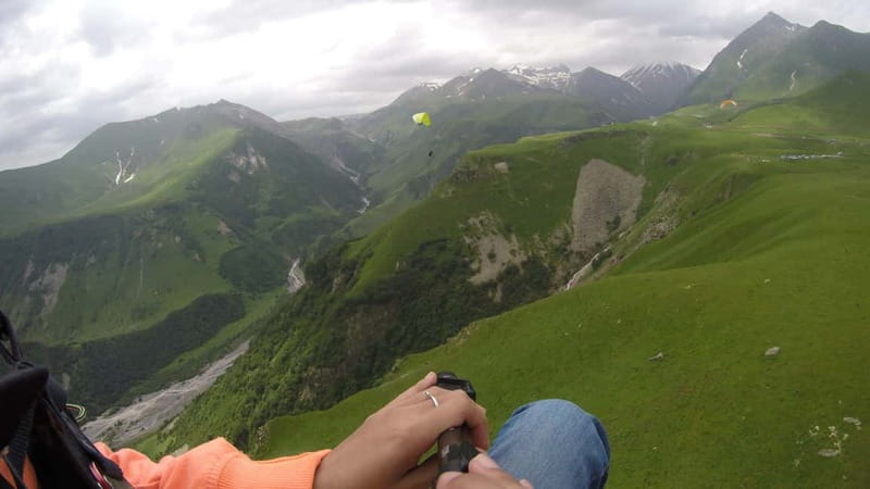 Georgia: Paragliding tandem flight in Gudauri with video - Who Should Book This and Who Should Skip It