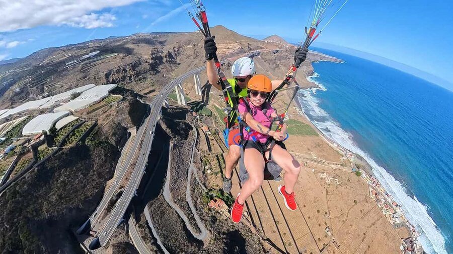 Gran Canaria: Paragliding Flight with Tapas & Pickup - Safety, Instruction, and That Calm-Professional Tone
