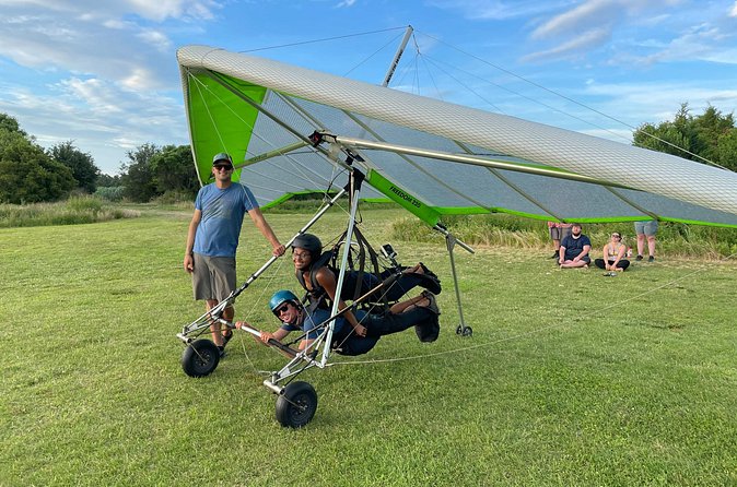 Grandy Tandem Hang Gliding 2000' - Outer Banks - Weather, Timing, and Seasonal Window