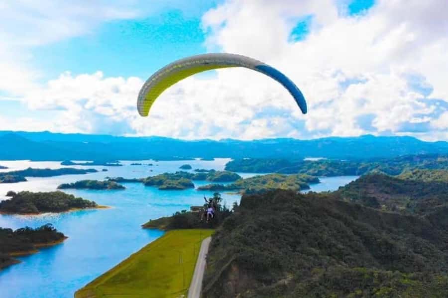 Guatape: Paragliding Experience - Key points you’ll care about