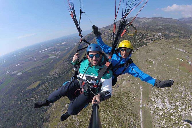 Half day private paragliding experience - ADVENTURE FLIGHT - 30 to 40 minutes of thermal climbing and aerobatic tandem flying