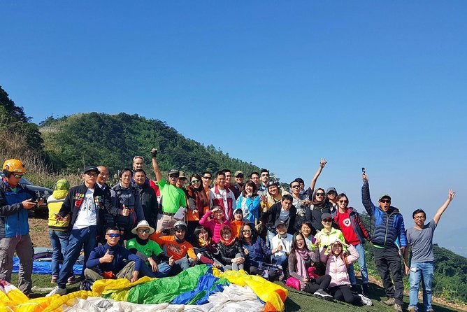 Hanoi Sky Tour: Paragliding - After landing: relax time, BBQ options, and local food