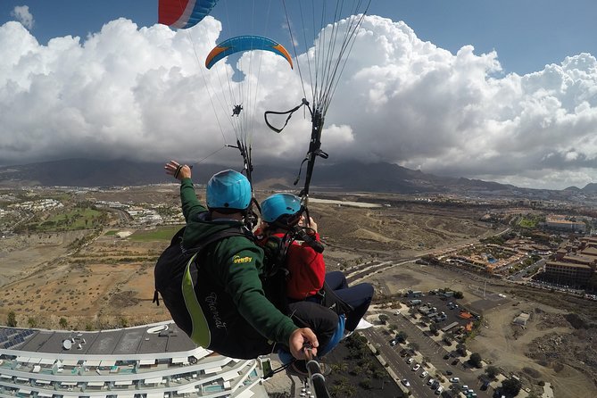 High Performance Paragliding Tandem Flight in Tenerife South - Going From the Meeting Point to Takeoff Without Stress