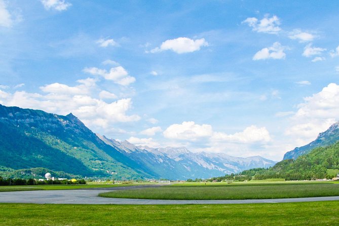 Interlaken and Paragliding Day Trip from Geneva - FAQ