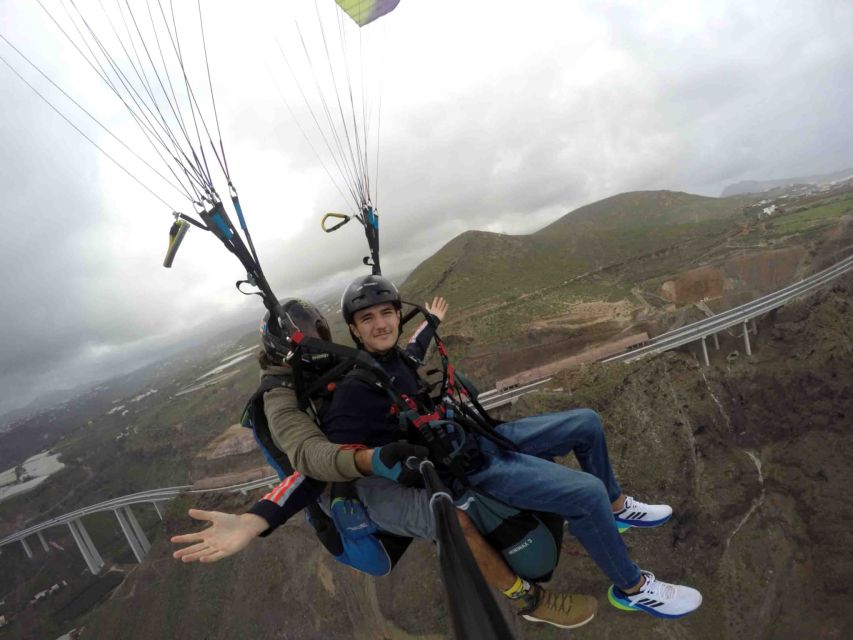 Las Palmas: Paragliding Tandem Flight with Instructor - Safety and Instructor Quality: Why a Tandem Setup Works