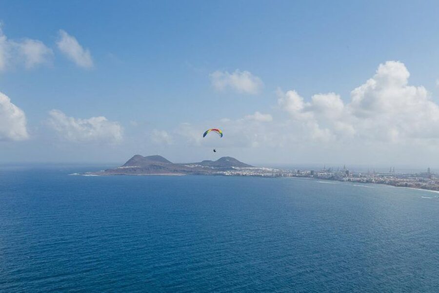 Las Palmas: Paragliding Tandem Flight with Instructor - Price and Value: Is $126 a Good Deal Here?