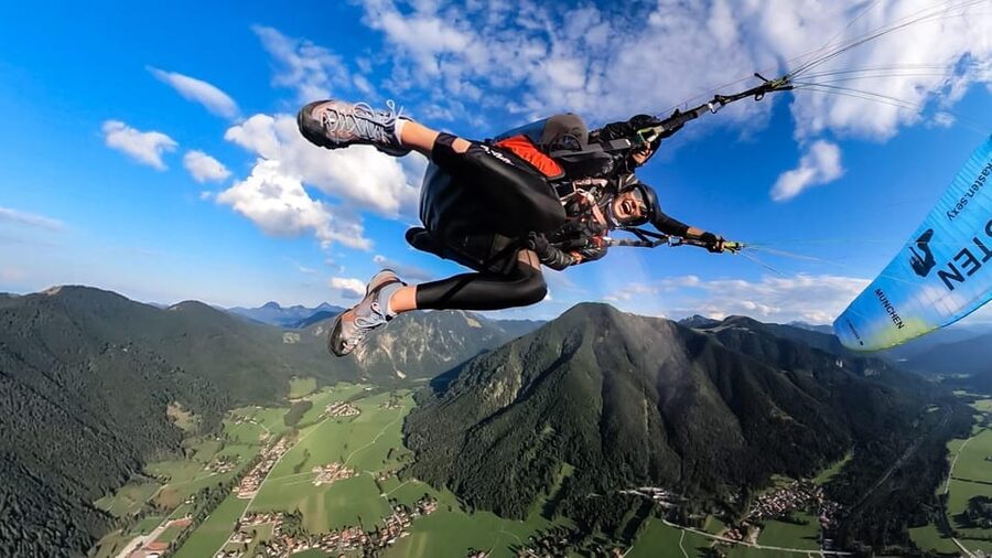 Lenggries: Tandem Paragliding Flight - Optional Acrobatics: When You Want More Adrenaline