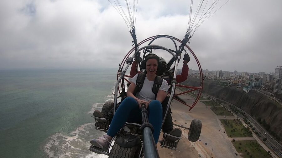 Lima: Paragliding Flight Over Costa Verde Districts - Key things I’d zero in on before booking
