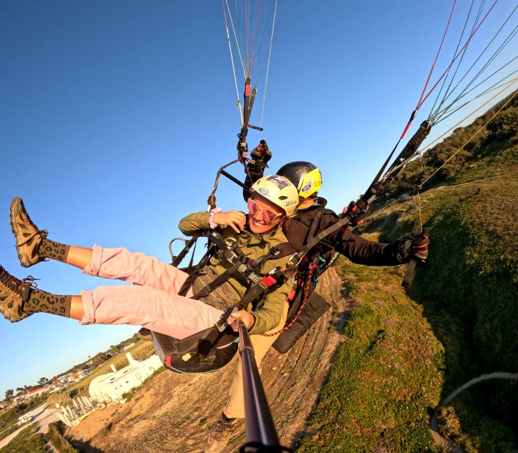 Lisbon: Paragliding Tandem Flight - Getting Ready: What to Wear, Eat, and Bring for a Smooth Launch