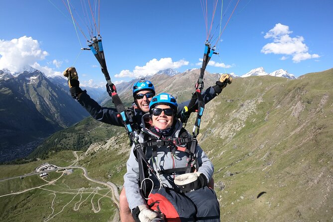 Matterhorn Paragliding flight in Zermatt (20-25min) - Wildlife spotting and optics time around the launch area