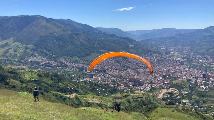 Medellín Paragliding - Go Pro Included - The Flight Over Medellín: What You’re Really Buying