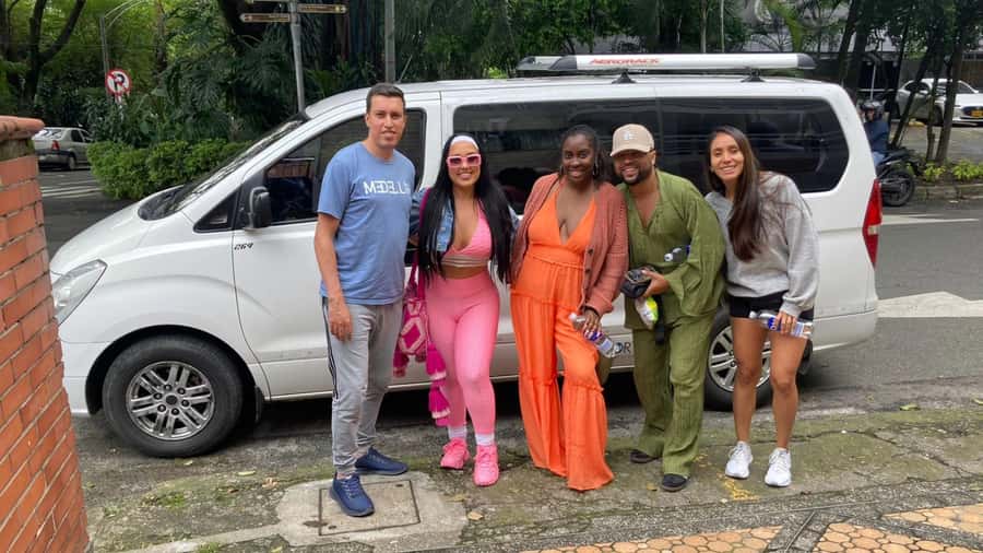 Medellín Paragliding - Go Pro Included - Getting There: Hotel Pickup and the 40-Minute Drive