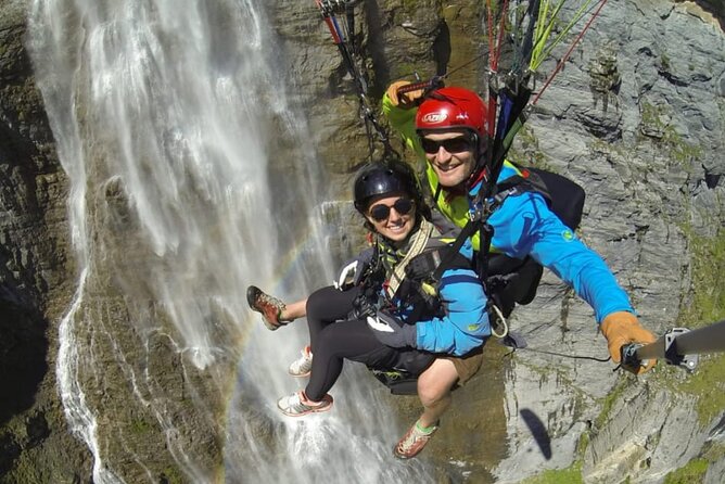 Mürren: Paragliding over the Lauterbrunnen Valley - Getting to Mürren: the Schilthornbahn jump-start