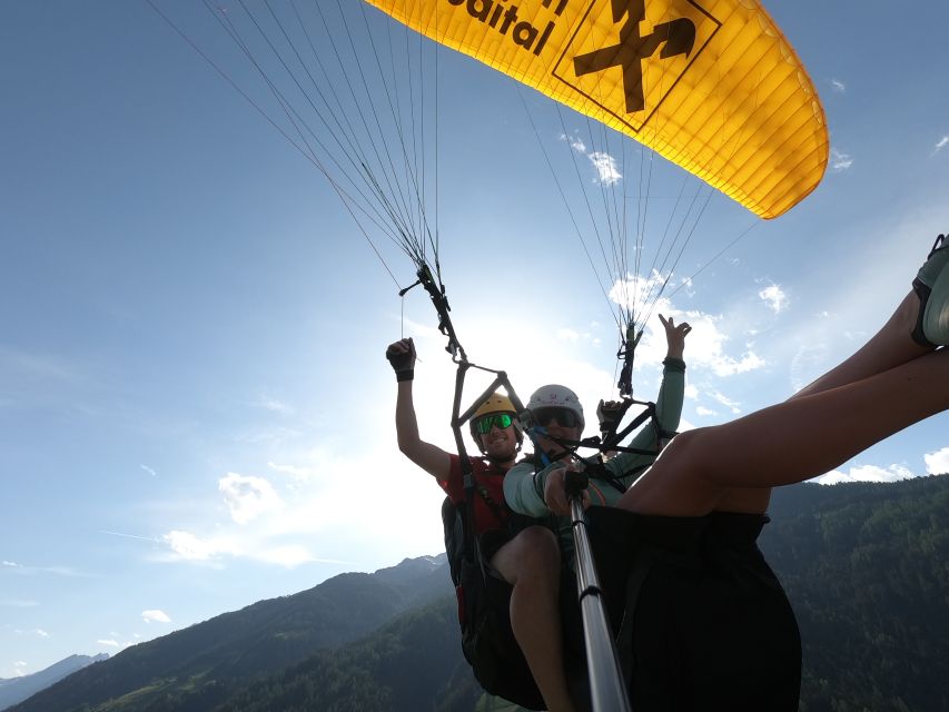 Neustift im Stubaital: Panoramic Tandem Paragliding Flight - Stubaital, But Make It Simple: Meeting Right at the Landing Field