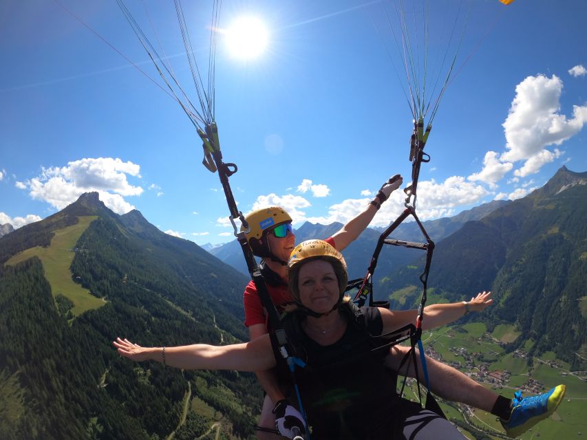 Neustift im Stubaital: Panoramic Tandem Paragliding Flight - Watching From First Row: Why the Landing-Site Area Changes the Mood