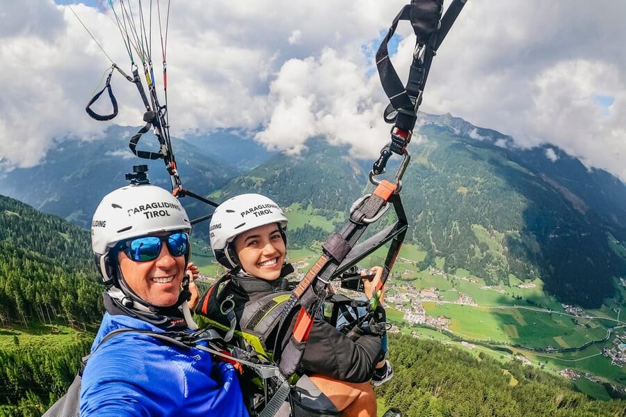Neustift im Stubaital: Tandem Paragliding Flight - Price, extras, and value: is $147 worth it?