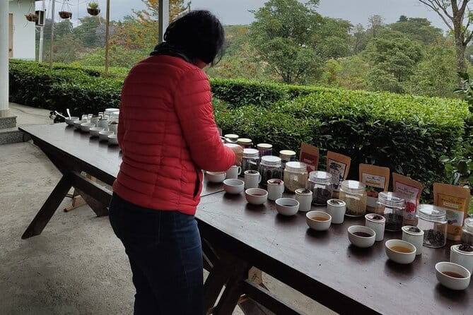 Palampur and Bir Tour, Tea Gardens, Adventures and Paragliding - Kangri Dham lunch: a regional meal that keeps the day moving
