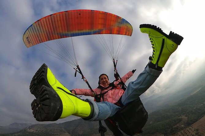 Pamukkale Paragliding Experience By Local Expert Pilots - Your Flight: Takeoff, Air Time, and What the Instructor Helps You Notice