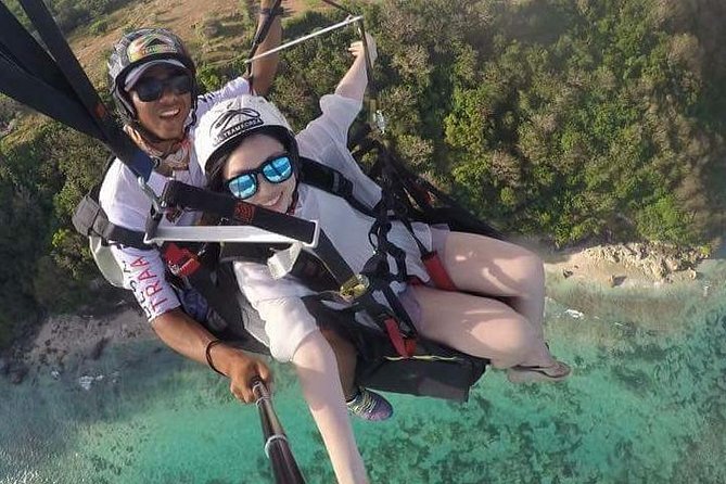 Paragliding Bali at Uluwatu Cliff with Photos/Videos - Your aerial route: Pantai Melasti, Uluwatu Temple, and Nyang-nyang Beach